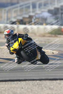 media/Sep-20-2025-Race Pace (Sat) [[d4e1b33f4d]]/Verified/Turn 2 (920am)/